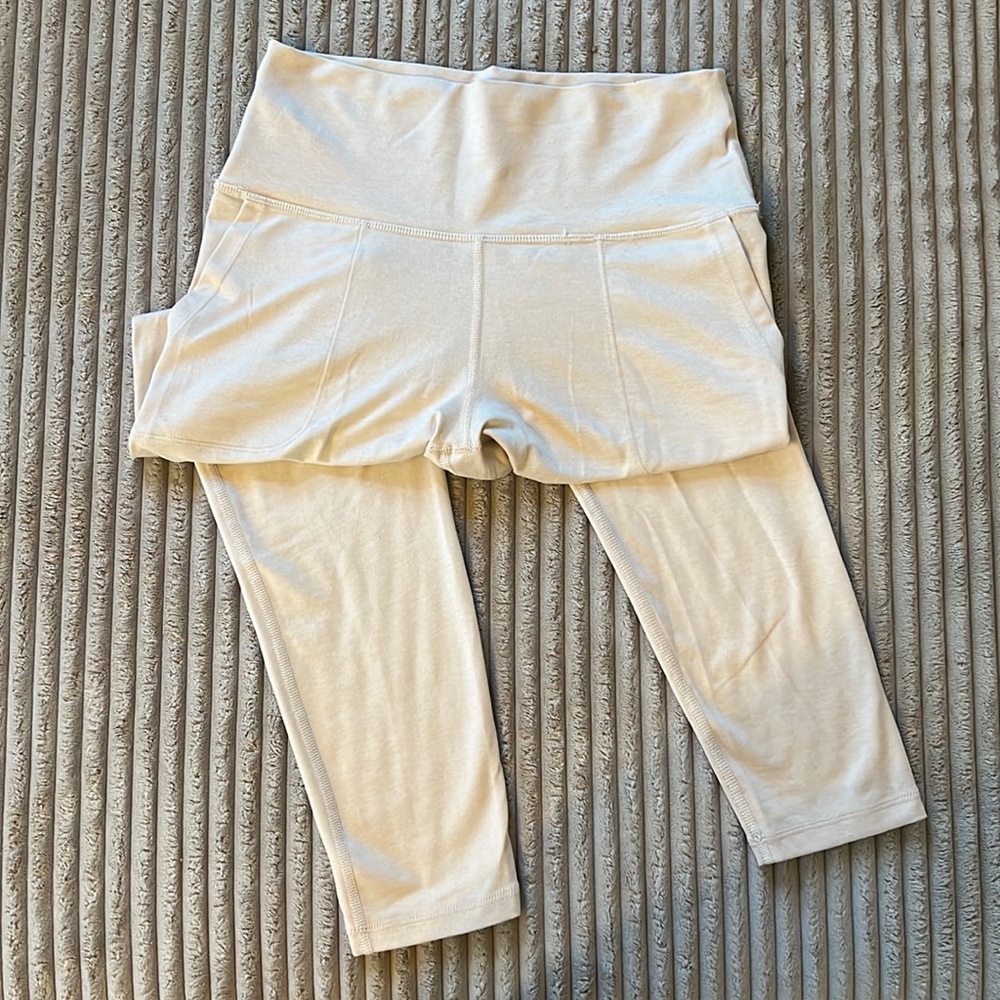 Aerie The Hugger Pocket Legging